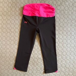 Under Armour Black and Pink Capri Leggings, Sz S